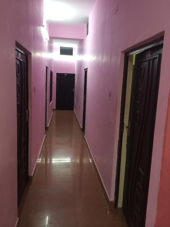 Hotel pragya international Varanasi Exterior foto
